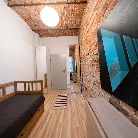 Mieszkanie Wilcza Apartamento Varsovia Exterior foto