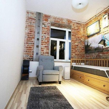 Mieszkanie Wilcza Apartamento Varsovia Exterior foto