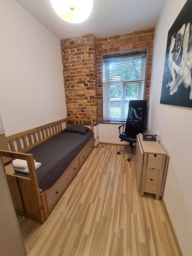 Mieszkanie Wilcza Apartamento Varsovia Exterior foto